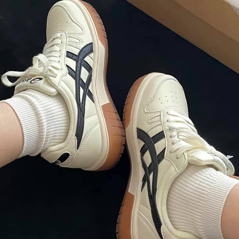 Giày Thể Thao Asics Kem Đen + Kem Xám Mẫu Mới Thiết Kế Độc Lạ Hàng Hot Trend