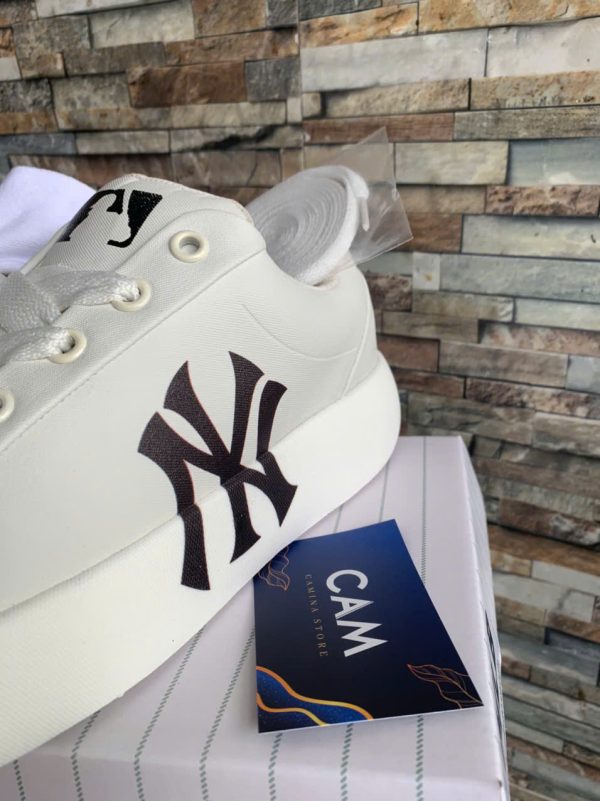 Giày MLB - Tăng Chiều Cao Thể Thao Thời Trang Cao Cấp Full Box-Fill Size 36-43 Giày MLB - Tăng Chiều Cao Thể Thao Thời Trang Cao Cấp Full Box-Fill Size 36-43